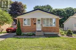 1674 ALDERSBROOK ROAD | London Ontario | Slide Image Two