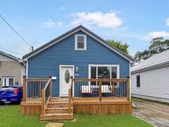 104 DELAWARE STREET London Ontario, N5Z 2N5