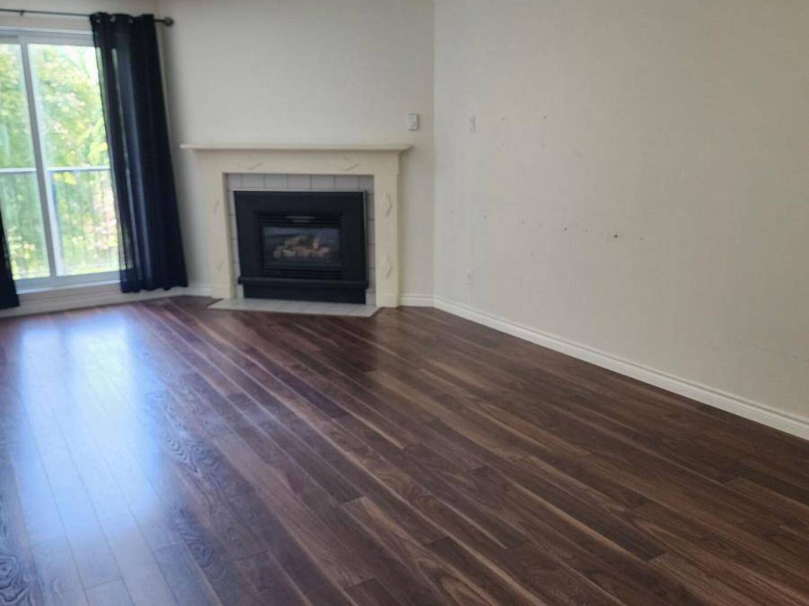 210 - 727 DEVERON CRESCENT, London, Ontario N5Z 4X4