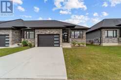 12 - 32 POSTMA CRESCENT | North Middlesex Ontario | Slide Image Two