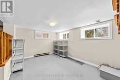 15 MAYFAIR DRIVE | London Ontario | Slide Image Forty-three