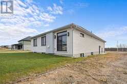 70 BENNER BOULEVARD | Komoka Ontario | Slide Image Seventeen