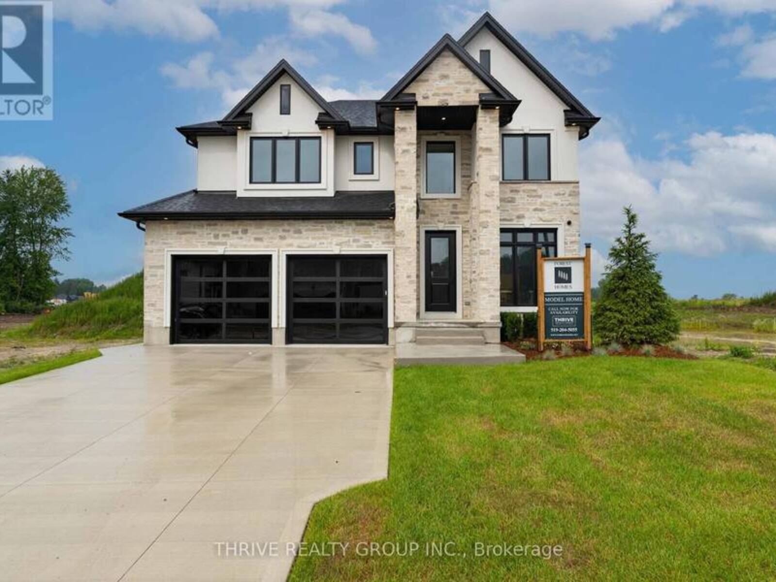 4067 FALLINGBROOK ROAD, London, Ontario N6P 0H7