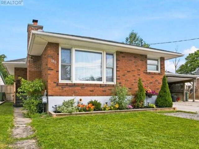 180 FOREST AVENUE St. Thomas Ontario, N5R 2K9 - 2 Bedrooms Home For Sale