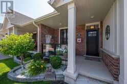 32 CHARTER CREEK COURT | St. Thomas Ontario | Slide Image Eight