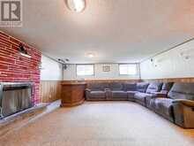 8 POPLAR CRESCENT | London Ontario | Slide Image Fourteen
