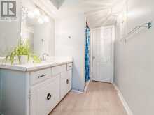 8 POPLAR CRESCENT | London Ontario | Slide Image Eighteen
