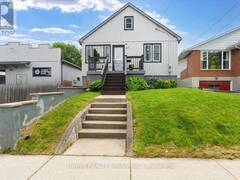 37 EMERY STREET W London Ontario, N6J 1R7