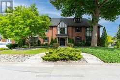 3 - 130 WINDSOR CRESCENT | London Ontario | Slide Image One