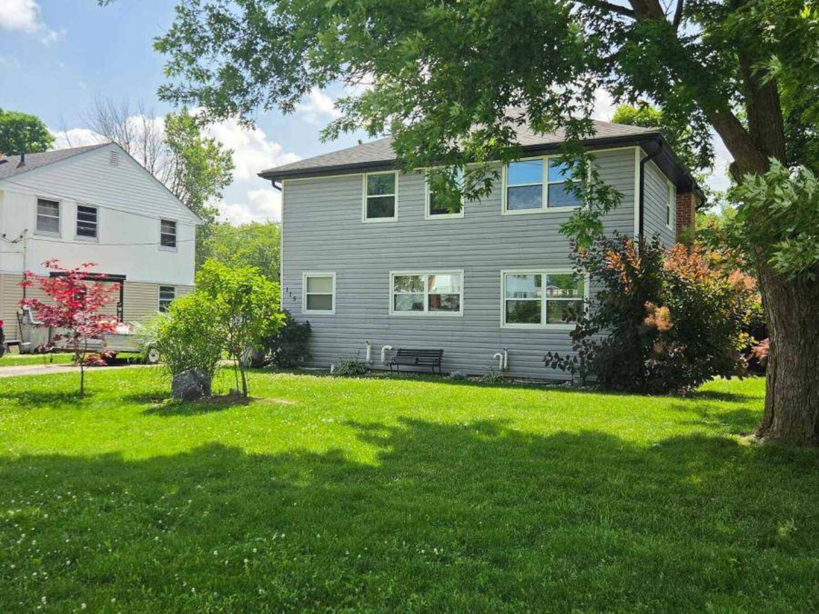 115 COLUMBIA DRIVE, Huron Park, Ontario N0M 1Y0