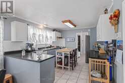 115 COLUMBIA DRIVE | Huron Park Ontario | Slide Image Nine