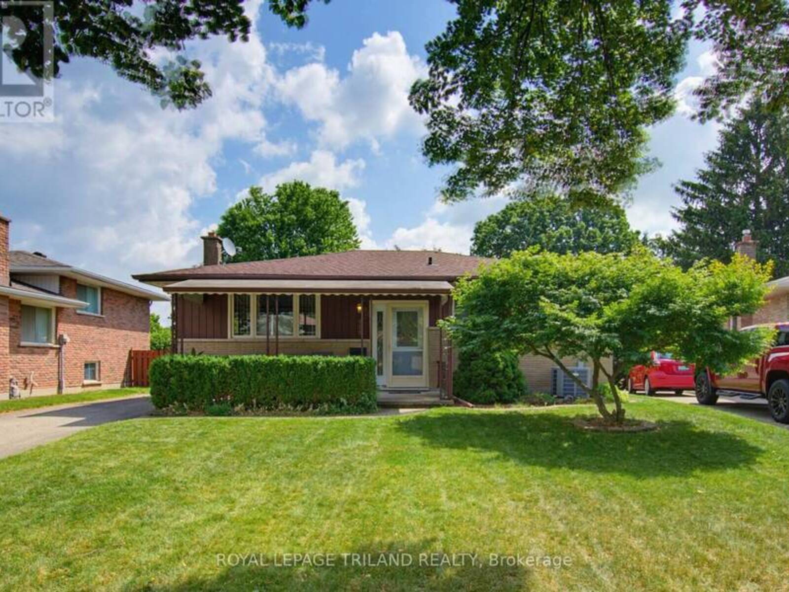 115 CHAMPLAIN CRESCENT, London, Ontario N5V 1H2