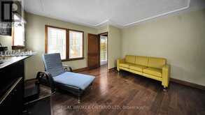 74 STERLING STREET | London Ontario | Slide Image Seven