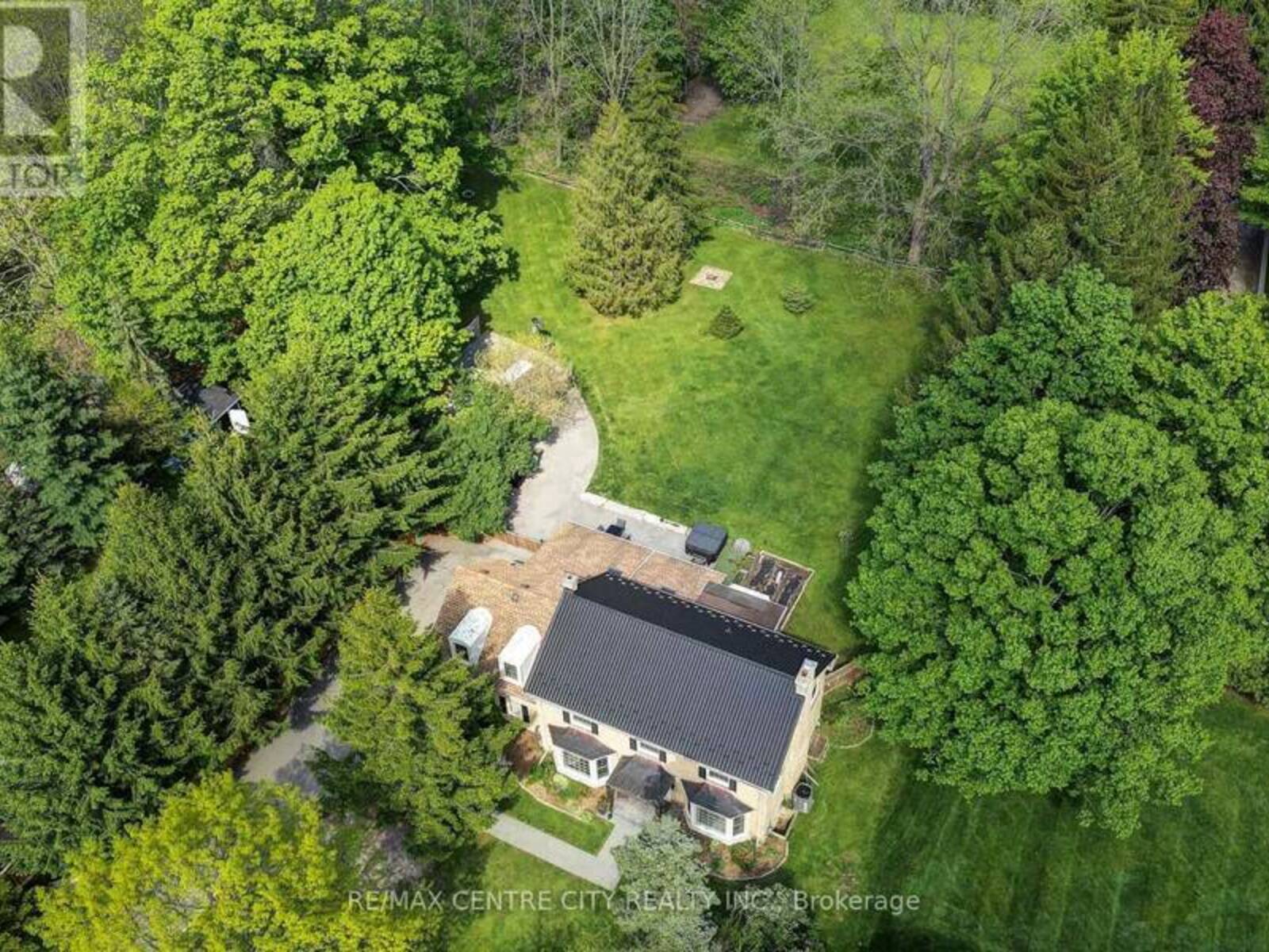 339 SUNSET DRIVE, St. Thomas, Ontario N5R 3C6
