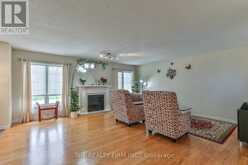 11 - 100 STROUD CRESCENT | London Ontario | Slide Image Six