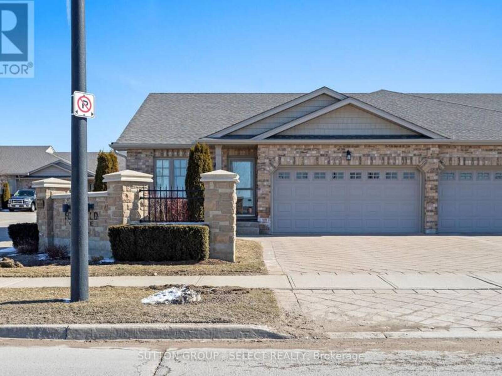 2094 DENVIEW AVENUE, London, Ontario N6G 5B6