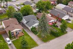 15 VILLENEUVE CRESCENT | London Ontario | Slide Image Six