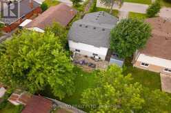 15 VILLENEUVE CRESCENT | London Ontario | Slide Image Eight