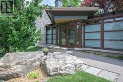 12 ASHLEY LANE | Ilderton Ontario | Slide Image Two