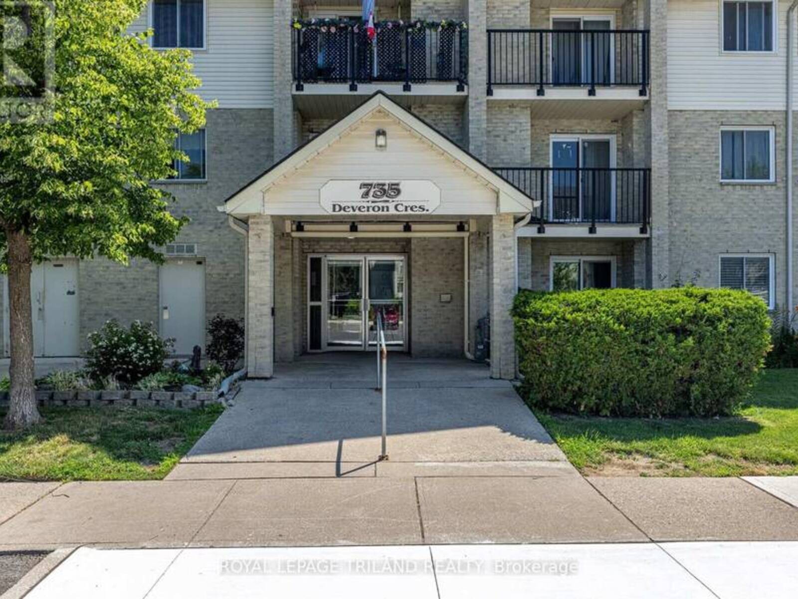 102 - 735 DEVERON CRESCENT, London, Ontario N5Z 4X8
