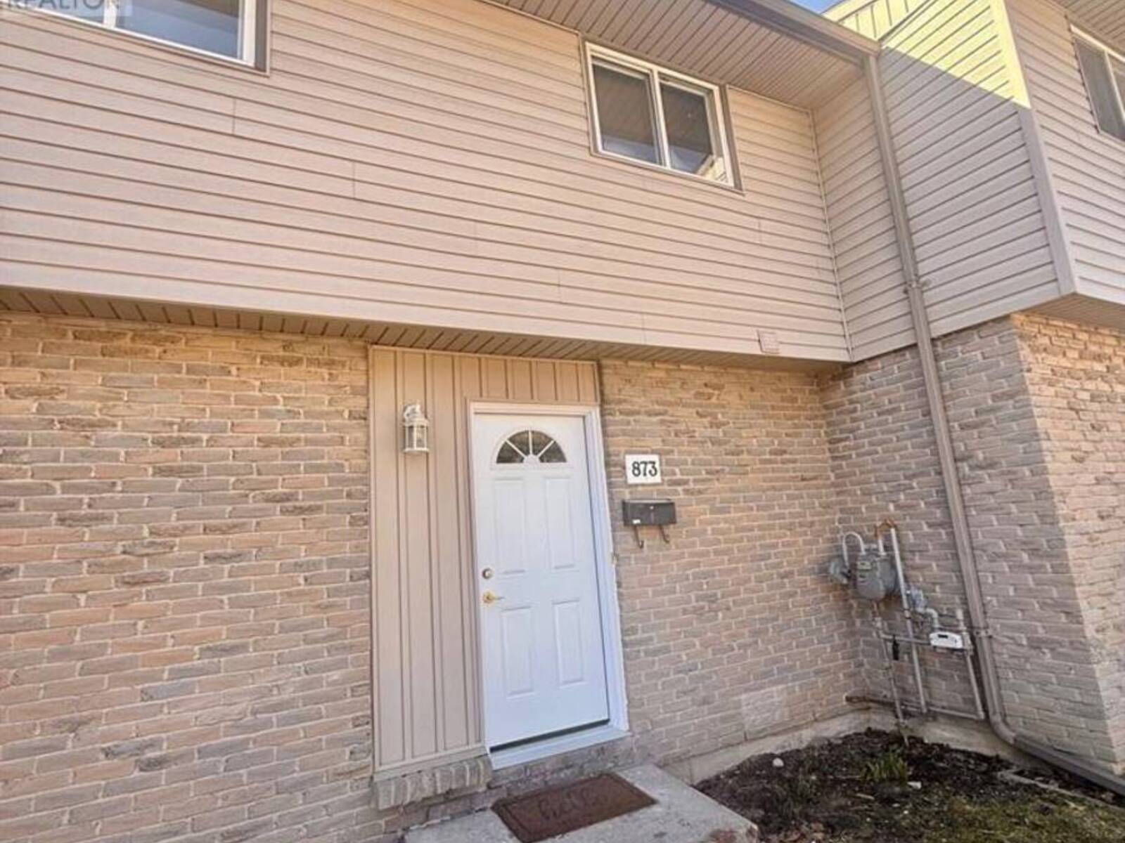 873 SOUTHDALE ROAD E, London, Ontario N6E 1V7