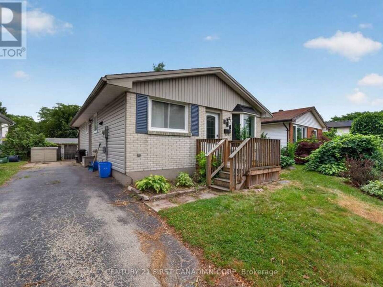 224 CULVER CRESCENT, London, Ontario N5V 3G7