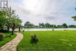 26 GRAND AVENUE | Wallaceburg Ontario | Slide Image Nine