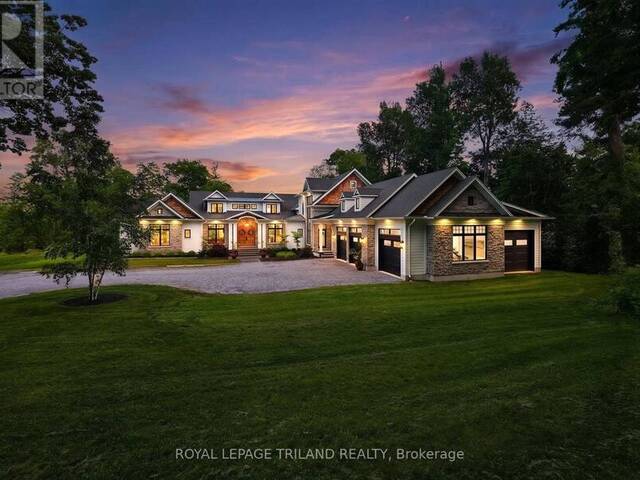 260 ONTARIO STREET Grand Bend Ontario, N0M 1T0 - 6 Bedrooms Waterfront Home For sale