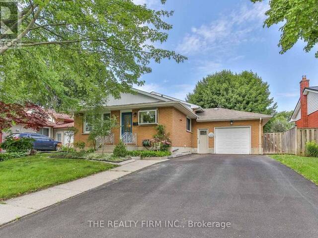 13 VANBUSKIRK DRIVE St. Thomas Ontario, N5R 4Z1 - 4 Bedrooms Home For Sale