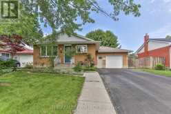 13 VANBUSKIRK DRIVE | St. Thomas Ontario | Slide Image Three