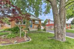 13 VANBUSKIRK DRIVE | St. Thomas Ontario | Slide Image Four