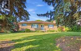 303 SIMCOE STREET | Tillsonburg Ontario | Slide Image Two