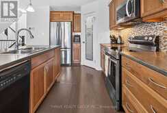 66 PEACH TREE BOULEVARD | St. Thomas Ontario | Slide Image Twelve