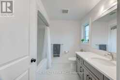 36 WHITE TAIL PATH | St. Thomas Ontario | Slide Image Thirty