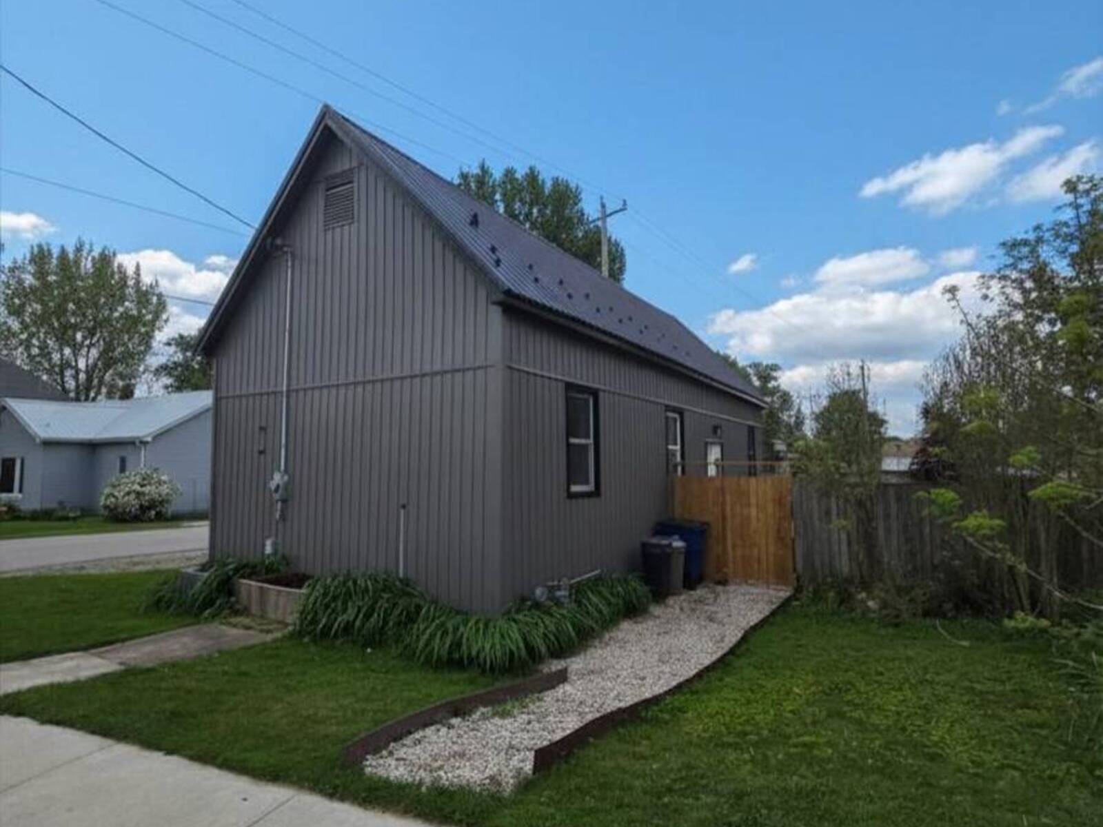 22933 HAGERTY ROAD, Newbury, Ontario N0L 1Z0