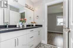 584 CHELTON ROAD | London Ontario | Slide Image Thirty