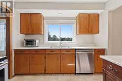 136 MENDIP CRESCENT | London Ontario | Slide Image Twelve