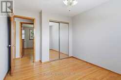 136 MENDIP CRESCENT | London Ontario | Slide Image Nineteen