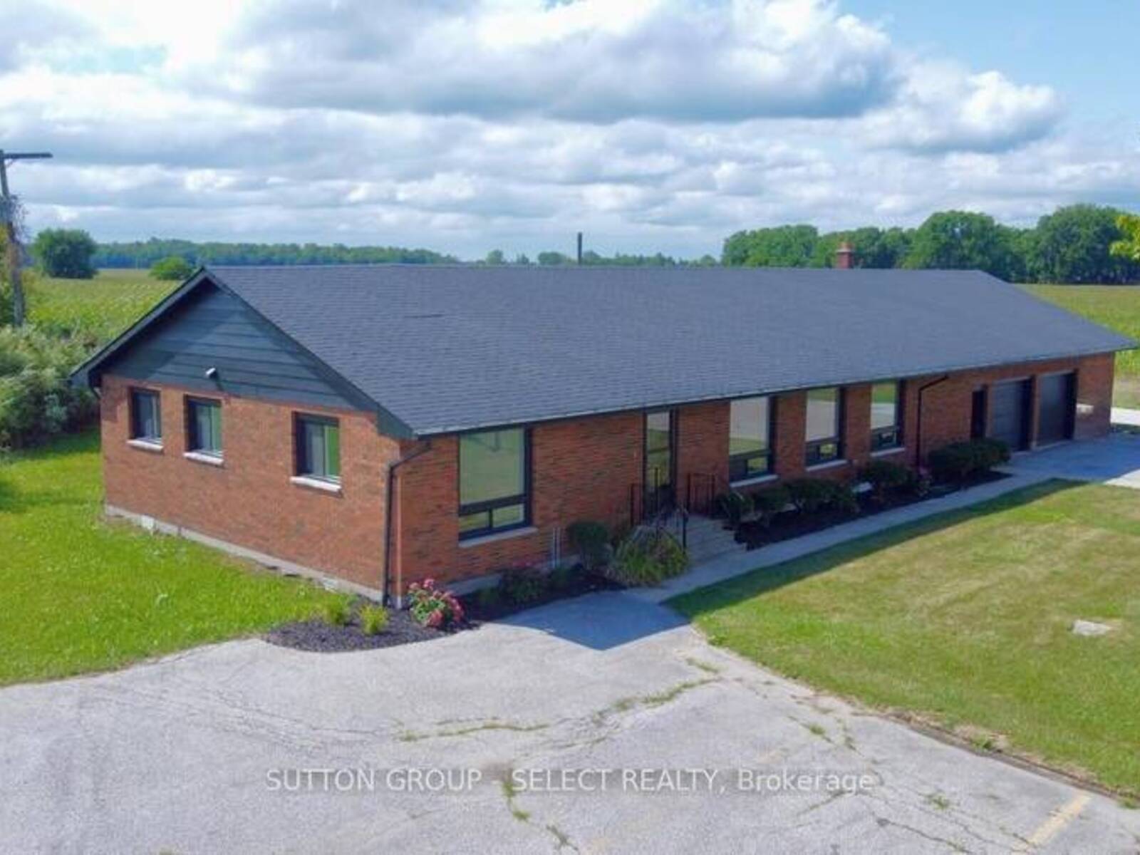 101 BROADWAY STREET, Lambton Shores, Ontario N0N 0A6