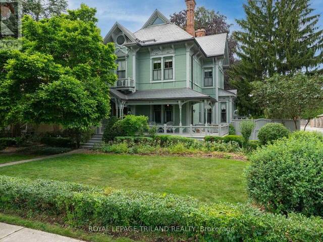 36 GROSVENOR STREET London Ontario, N6A 1Y5 - 5 Bedrooms Home For Sale