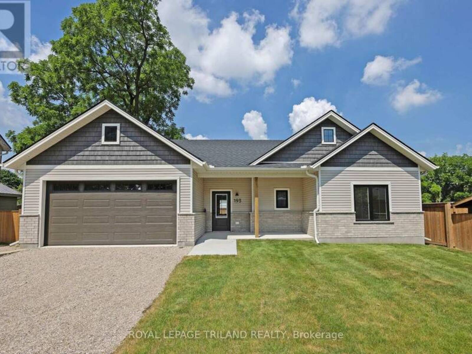 193 CATHERINE STREET, Parkhill, Ontario N0M 2K0