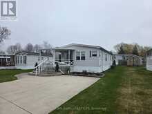 142 SANDBAGGER CRESCENT | Goderich Ontario | Slide Image Four