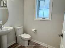 117 STYLES DRIVE | St. Thomas Ontario | Slide Image Five