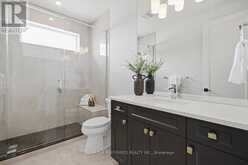 876 EAGLETRACE DRIVE | London Ontario | Slide Image Thirty-three