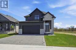 58 BRISCOE CRESCENT | Strathroy-Caradoc Ontario | Slide Image Three
