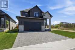 58 BRISCOE CRESCENT | Strathroy-Caradoc Ontario | Slide Image Four