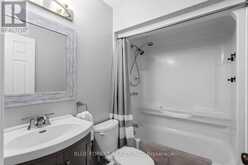 51 HICKORY BOULEVARD W | Strathroy-Caradoc Ontario | Slide Image Twenty-five