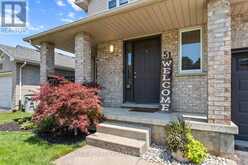 51 HICKORY BOULEVARD W | Strathroy-Caradoc Ontario | Slide Image Three