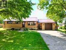 23 YORK CRESCENT | Bluewater Ontario | Slide Image Two