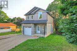 132 DOVER STREET | Woodstock Ontario | Slide Image Three